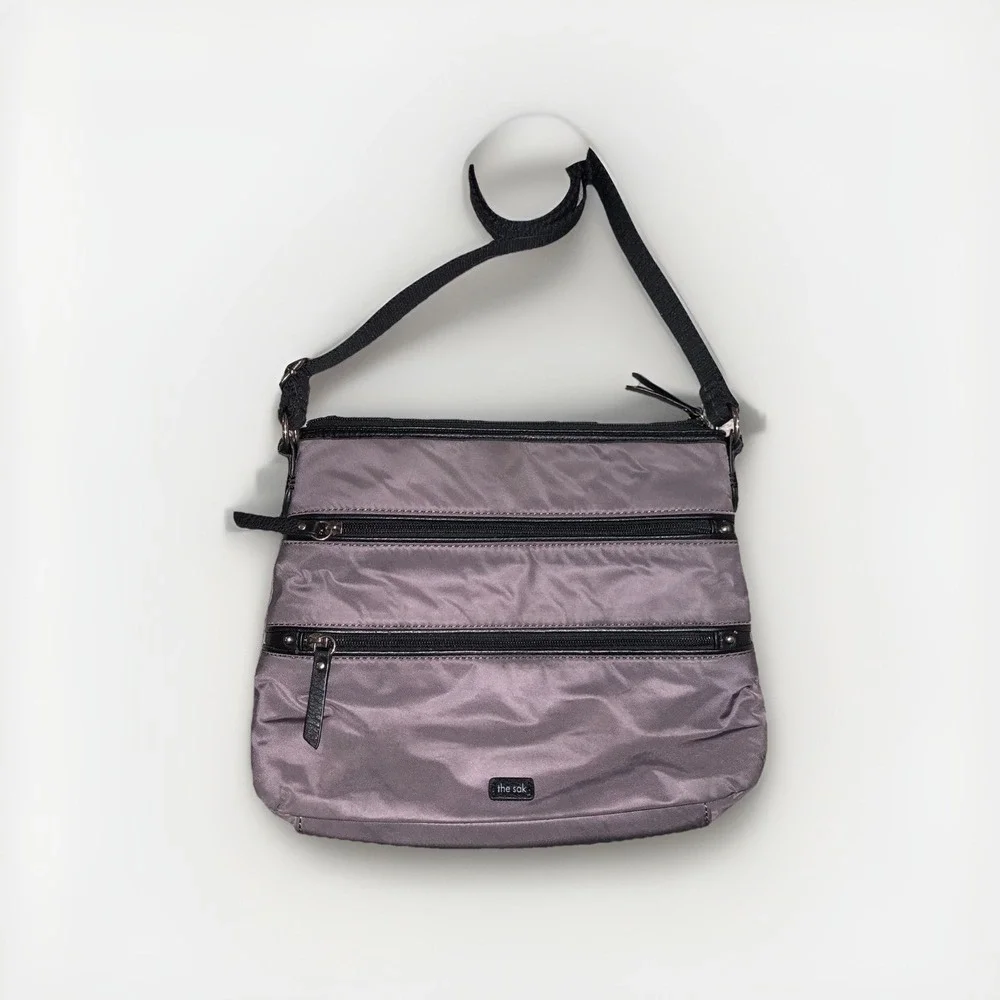 The Sak Gray  Esperato Nylon Crossbody Bag Purse Handbag Travel Zipper‎